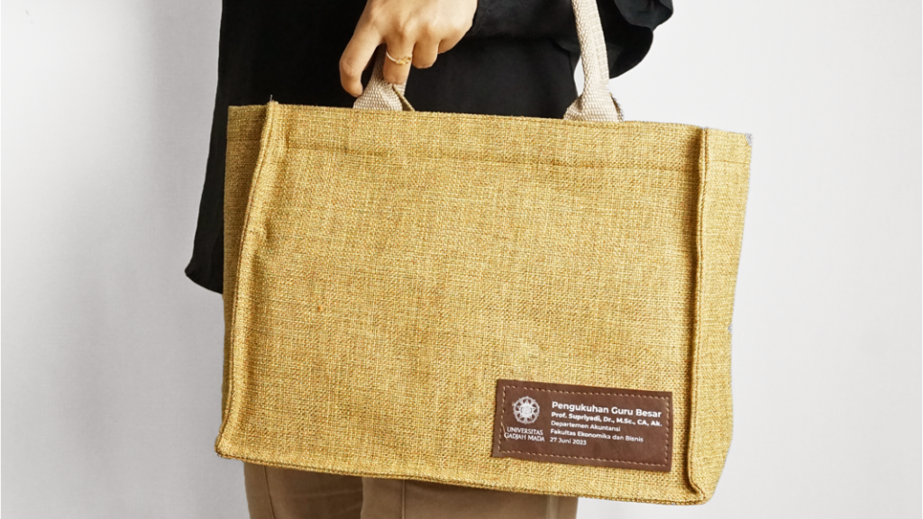 Custom Souvenir Kantor Bali